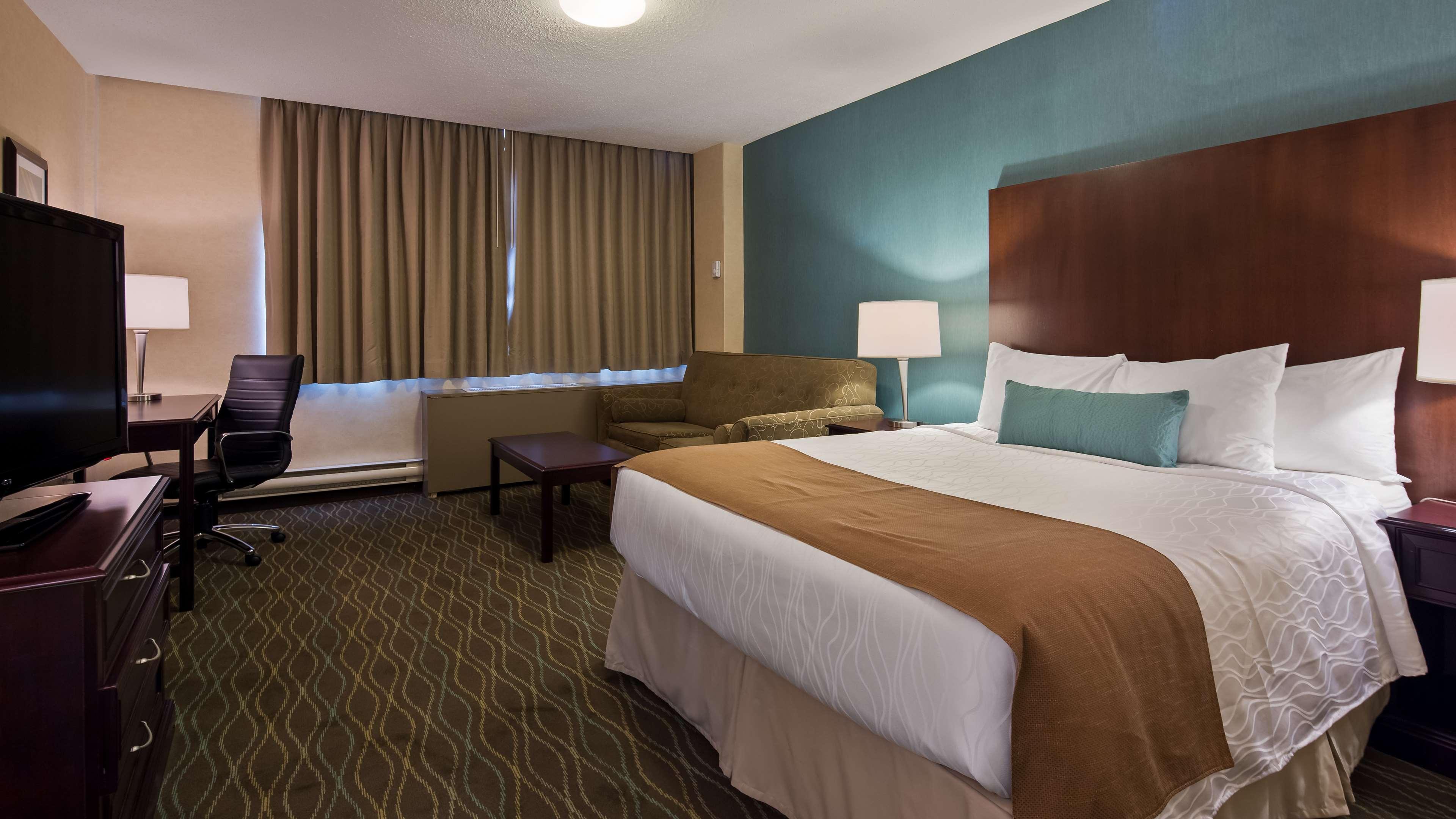 Best Western Plus Durham Hotel & Conference Centre オシャワ エクステリア 写真