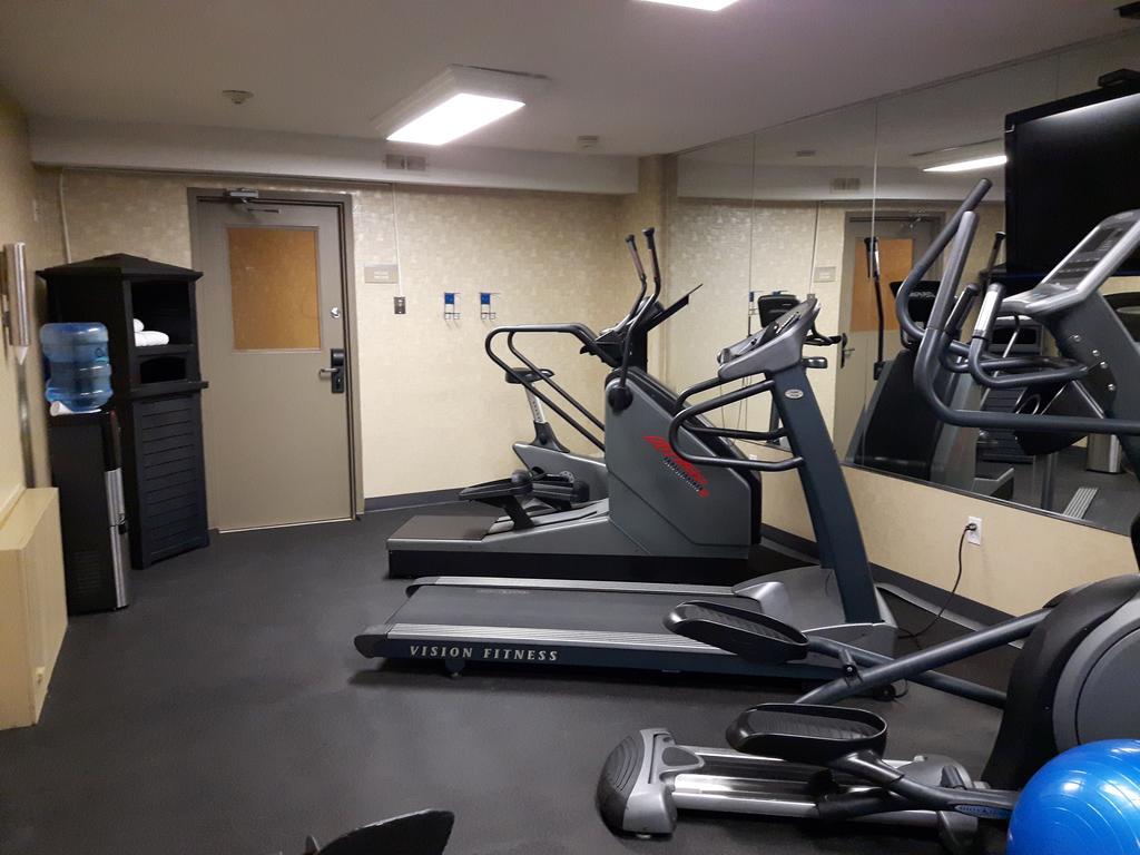Best Western Plus Durham Hotel & Conference Centre オシャワ エクステリア 写真
