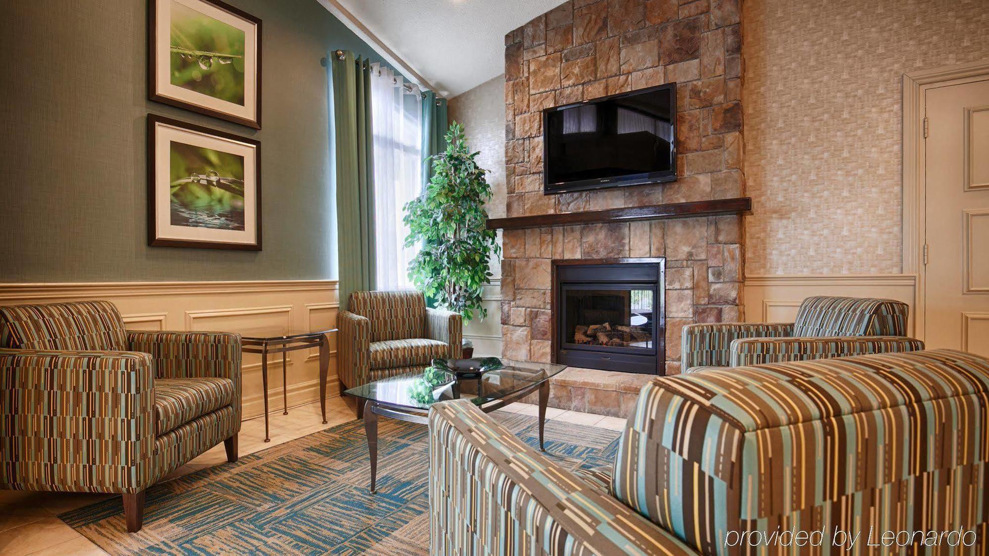 Best Western Plus Durham Hotel & Conference Centre オシャワ エクステリア 写真