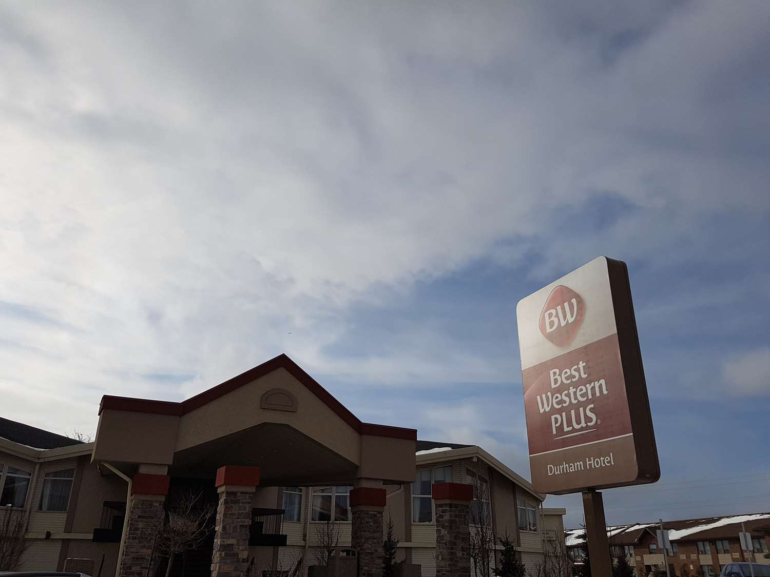 Best Western Plus Durham Hotel & Conference Centre オシャワ エクステリア 写真